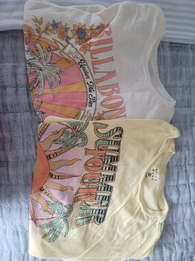 Billabong Graphic Logo Tee Bundle